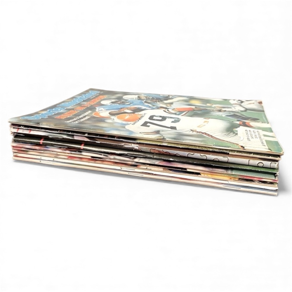 Rare 1978-1989 Lot Of 10 Sports Illustrated College Football Magazine Memorabili